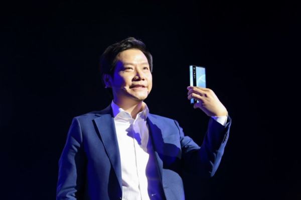 Xiaomi запатентовала смартфон, который сломает вам мозг